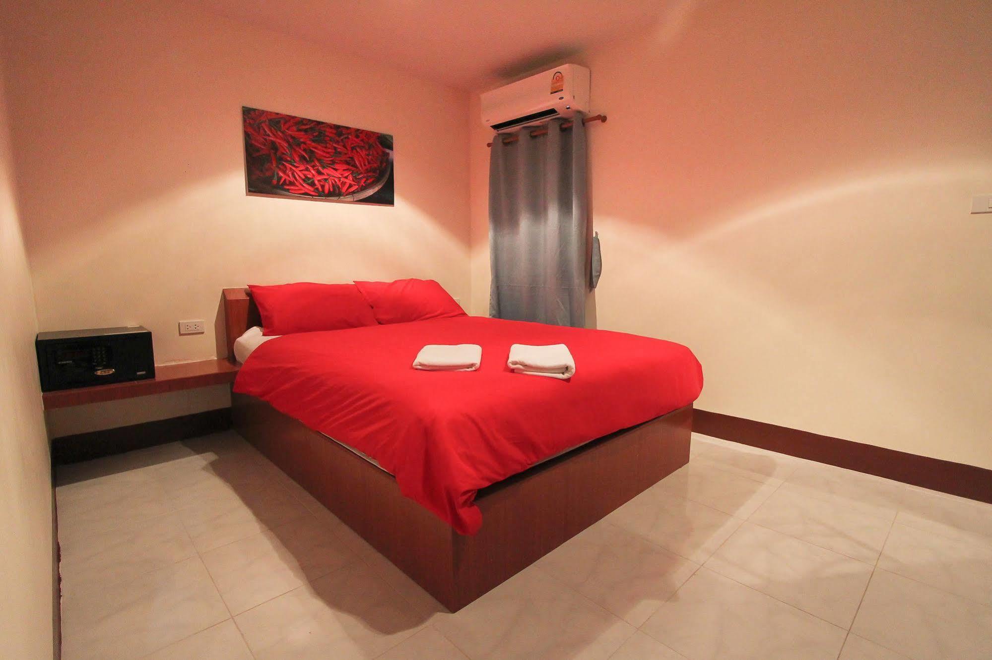 Walking Street Guest House Pattaya Dış mekan fotoğraf